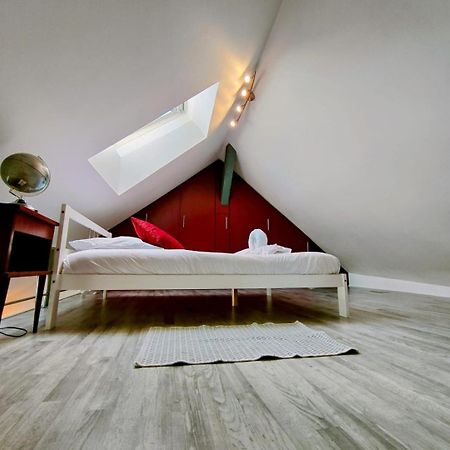 Home - Sous Les Toits De Paris - Sejour A Оксер Екстериор снимка